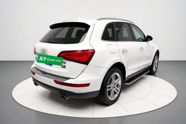 Used Audi Q5 2017 40 TFSI Technology Edition Rear Right 45 Deg