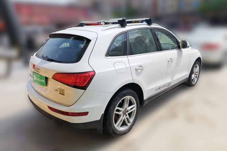Used Audi Q5 2017 40 TFSI Technology Edition Rear Right 45 Deg