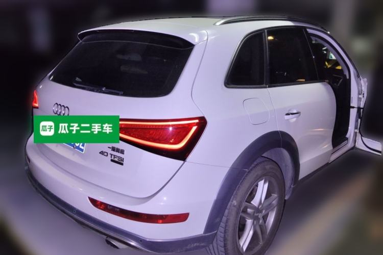 Used Audi Q5 2017 Plus 40 TFSI Technology Model Rear Right 45 Deg