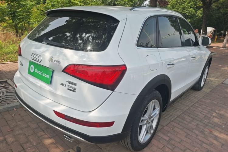 Used Audi Q5 2017 Plus 40 TFSI Technology Model Rear Right 45 Deg