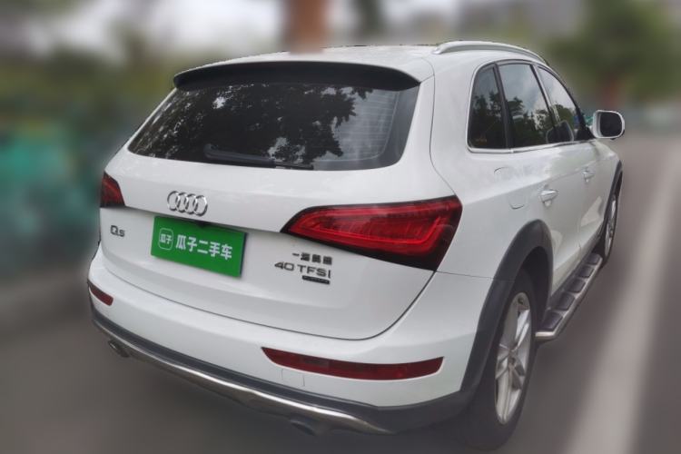 Used Audi Q5 2017 Plus 40 TFSI Technology Model Rear Right 45 Deg