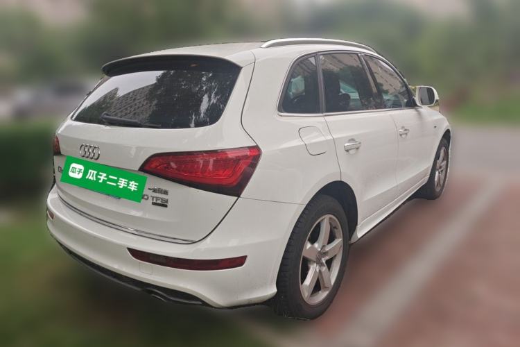 Used Audi Q5 2017 Plus 40 TFSI Ambition Model Rear Right 45 Deg