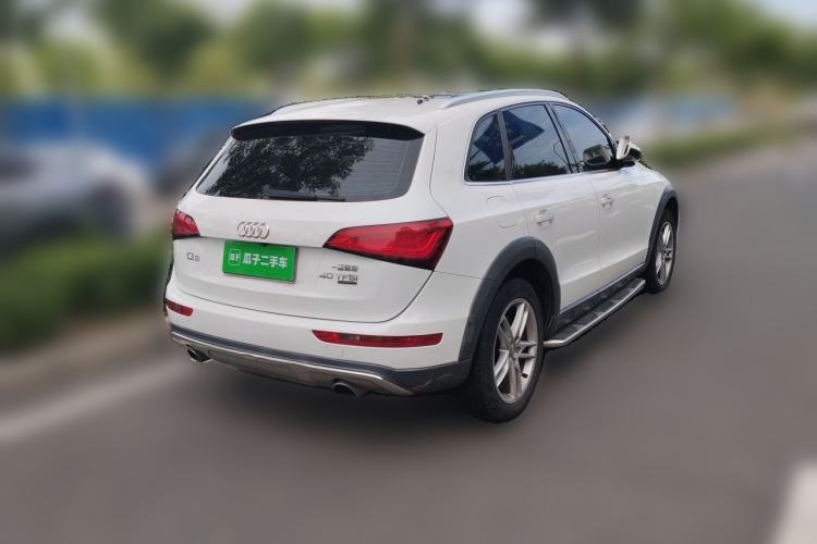 Used Audi Q5 2017 Plus 40 TFSI Technology Model Rear Right 45 Deg