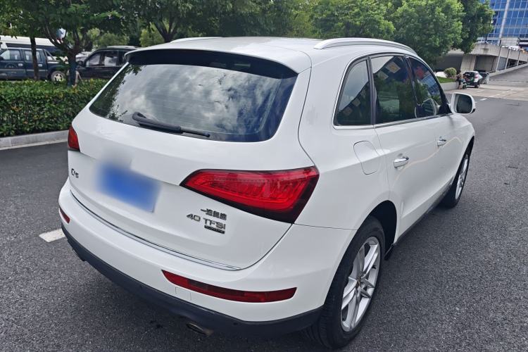 Used Audi Q5 2017 40 TFSI Technology Edition Rear Right 45 Deg