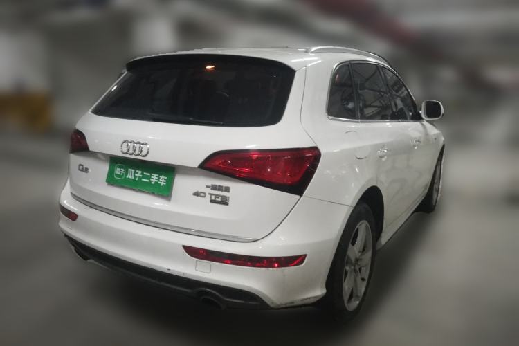 Used Audi Q5 2017 Plus 40 TFSI Ambition Model Rear Right 45 Deg
