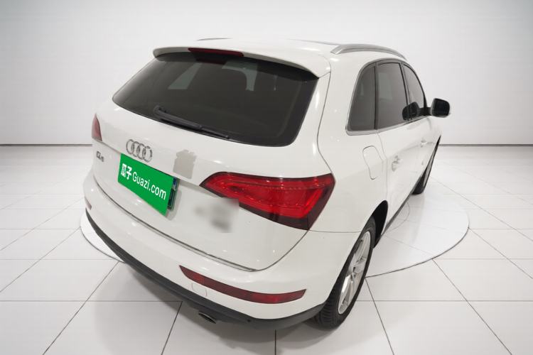 Used Audi Q5 2017 40 TFSI Ambition Edition Rear Right 45 Deg
