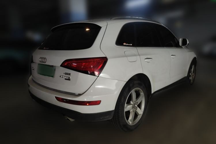 Used Audi Q5 2017 40 TFSI Ambition Edition Rear Right 45 Deg