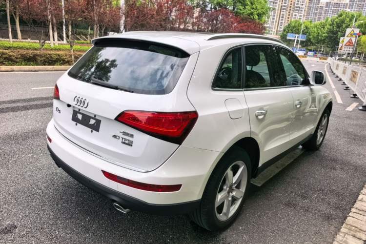 Used Audi Q5 2017 40 TFSI Ambition Edition Rear Right 45 Deg