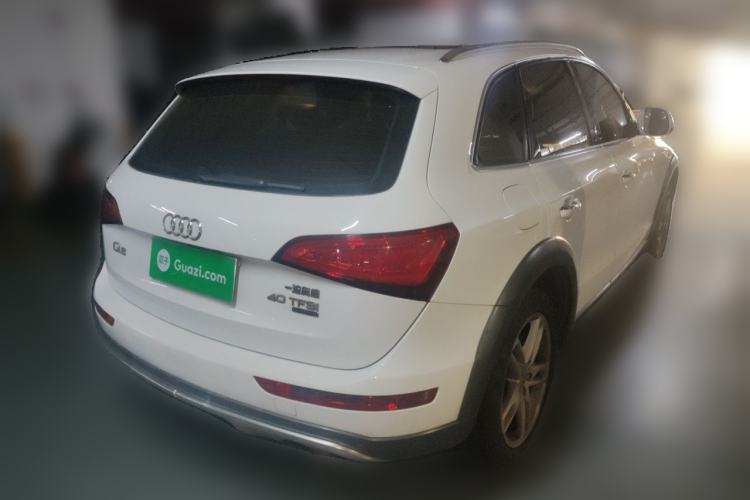 Used Audi Q5 2017 Plus 40 TFSI Technology Model Rear Right 45 Deg
