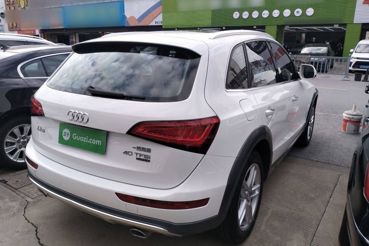 Used Audi Q5 2017 Plus 40 TFSI Technology Model Rear Right 45 Deg