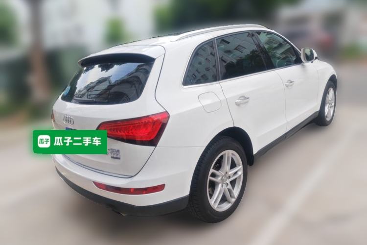 Used Audi Q5 2017 40 TFSI Technology Edition Rear Right 45 Deg