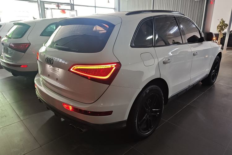 Used Audi Q5 2017 Plus 40 TFSI Technology Model Rear Right 45 Deg