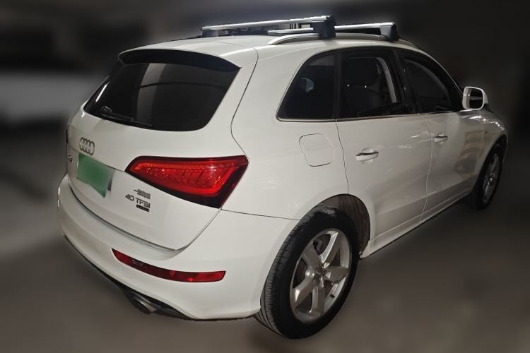 Used Audi Q5 2017 Plus 40 TFSI Ambition Model Rear Right 45 Deg