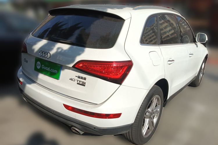 Used Audi Q5 2017 40 TFSI Technology Edition Rear Right 45 Deg