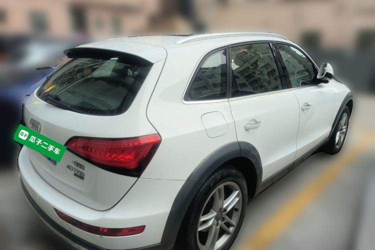Used Audi Q5 2017 Plus 40 TFSI Technology Model Rear Right 45 Deg