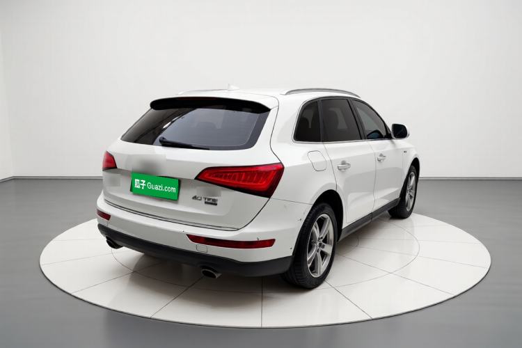 Used Audi Q5 2017 40 TFSI Ambition Edition Rear Right 45 Deg