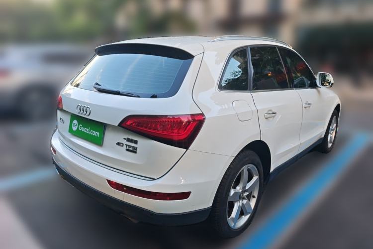 Used Audi Q5 2017 40 TFSI Ambition Edition Rear Right 45 Deg