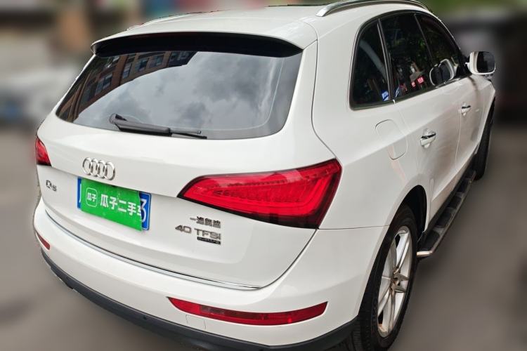 Used Audi Q5 2017 Plus 40 TFSI Ambition Model Rear Right 45 Deg