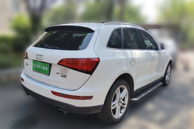 Used Audi Q5 2017 40 TFSI Technology Edition Rear Right 45 Deg
