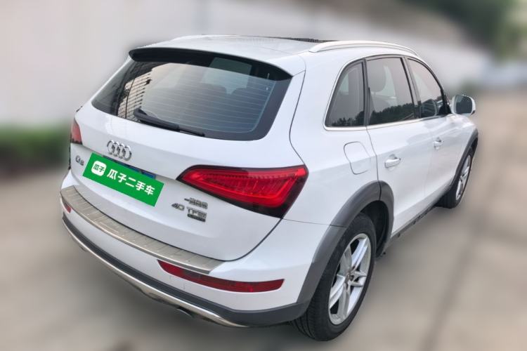 Used Audi Q5 2017 Plus 40 TFSI Technology Model Rear Right 45 Deg