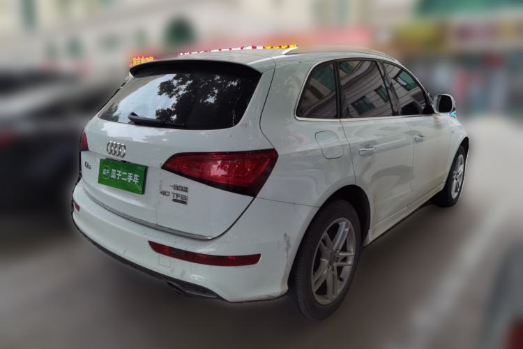 Used Audi Q5 2017 Plus 40 TFSI Ambition Model Rear Right 45 Deg