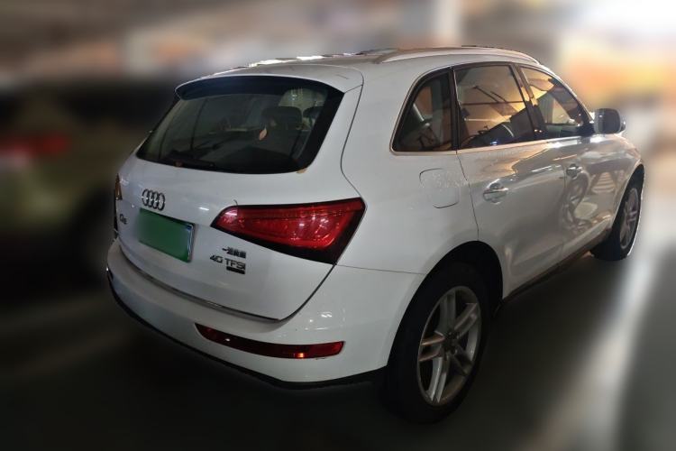 Used Audi Q5 2017 40 TFSI Technology Edition Rear Right 45 Deg