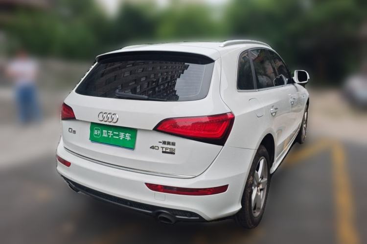 Used Audi Q5 2017 Plus 40 TFSI Ambition Model Rear Right 45 Deg