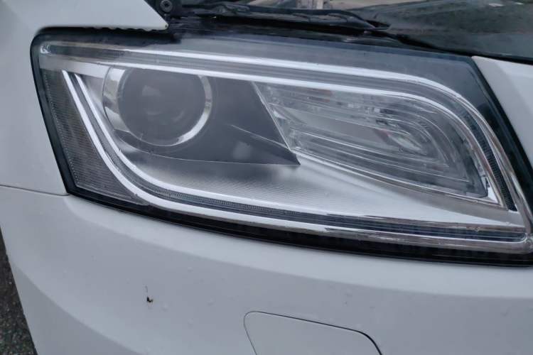 Used Audi Q5 2017 40 TFSI Technology Edition Right Front Headlight