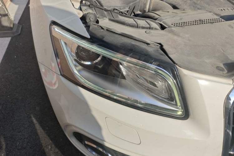 Used Audi Q5 2017 Plus 40 TFSI Ambition Model Right Front Headlight