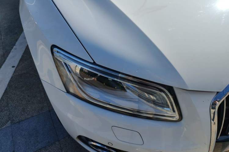Used Audi Q5 2017 40 TFSI Technology Edition Right Front Headlight