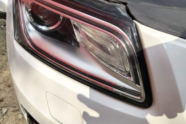 Used Audi Q5 2017 Plus 40 TFSI Ambition Model Right Front Headlight