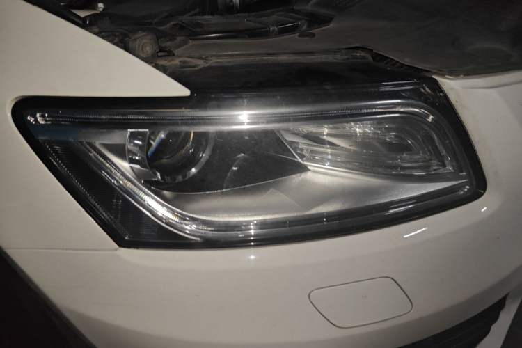 Used Audi Q5 2017 40 TFSI Technology Edition Right Front Headlight