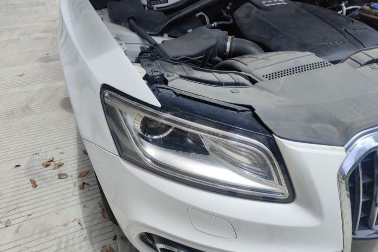 Used Audi Q5 2017 Plus 40 TFSI Ambition Model Right Front Headlight