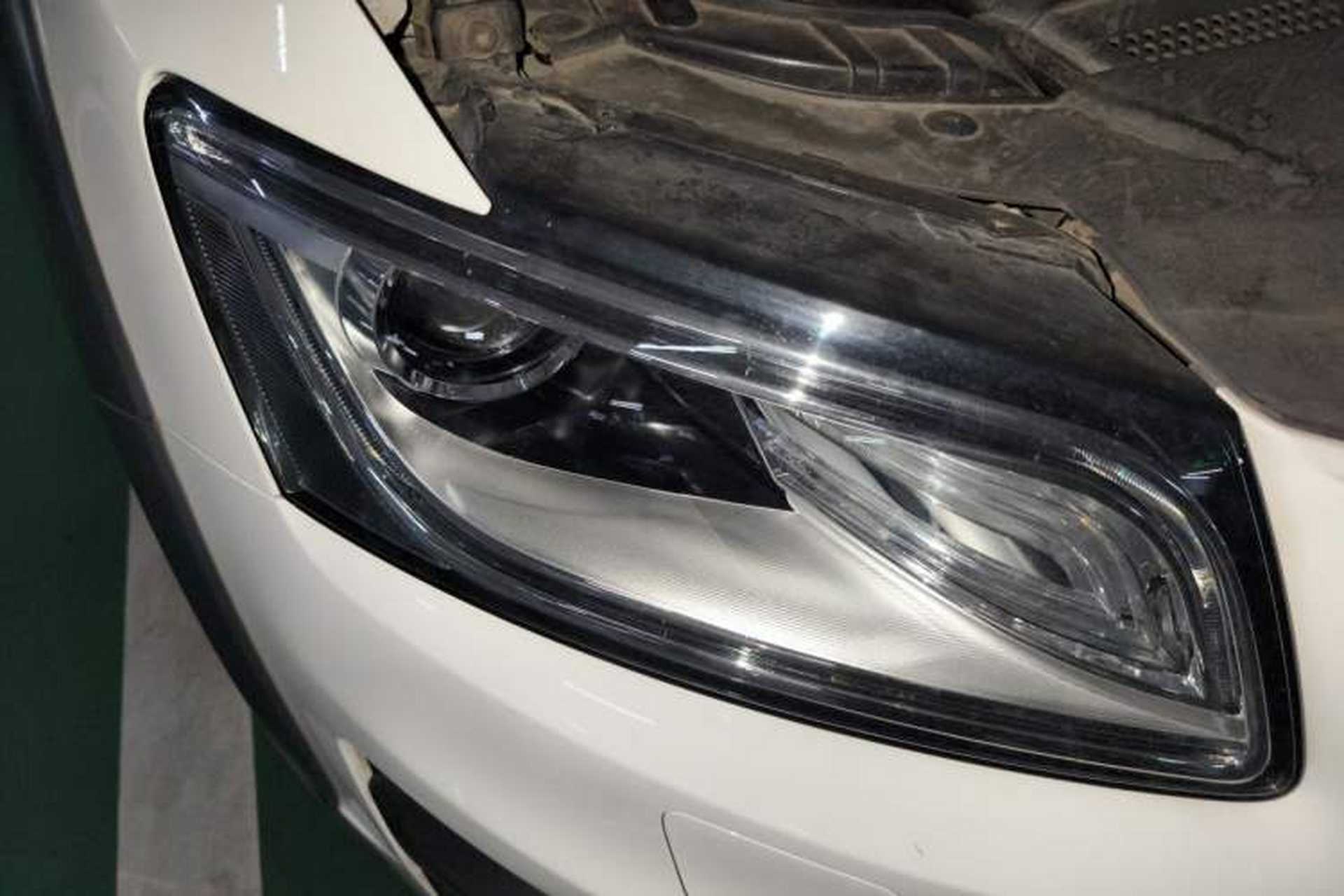 Used Audi Q5 2017 Plus 40 TFSI Technology Model Right Front Headlight