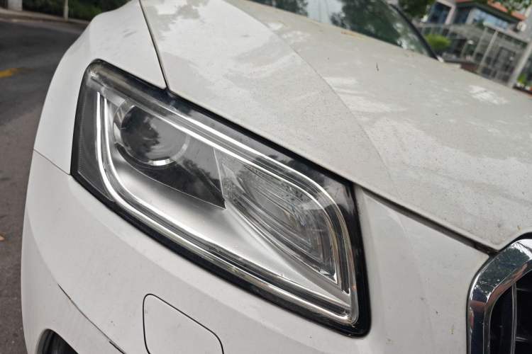 Used Audi Q5 2017 40 TFSI Ambition Edition Right Front Headlight