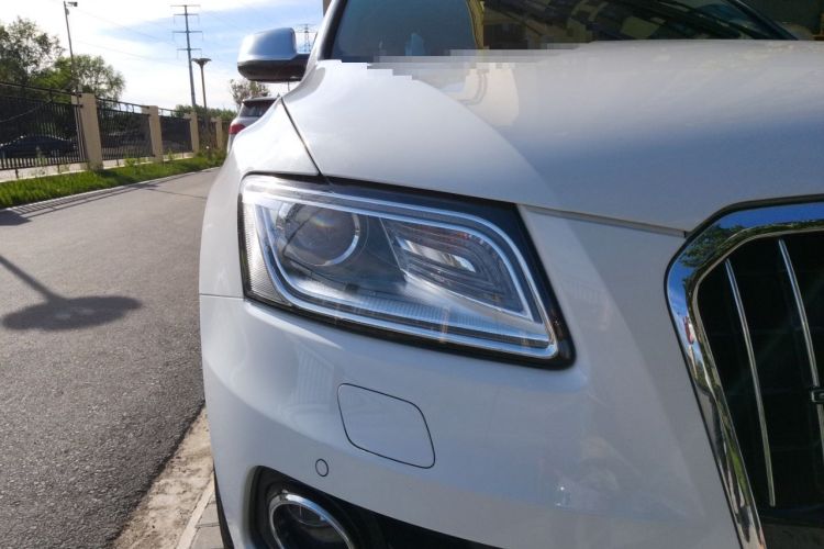 Used Audi Q5 2017 40 TFSI Technology Edition Right Front Headlight