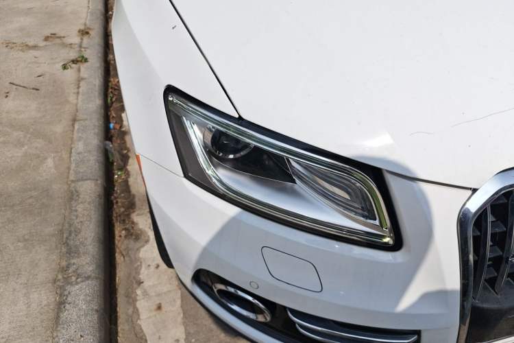 Used Audi Q5 2017 40 TFSI Technology Edition Right Front Headlight