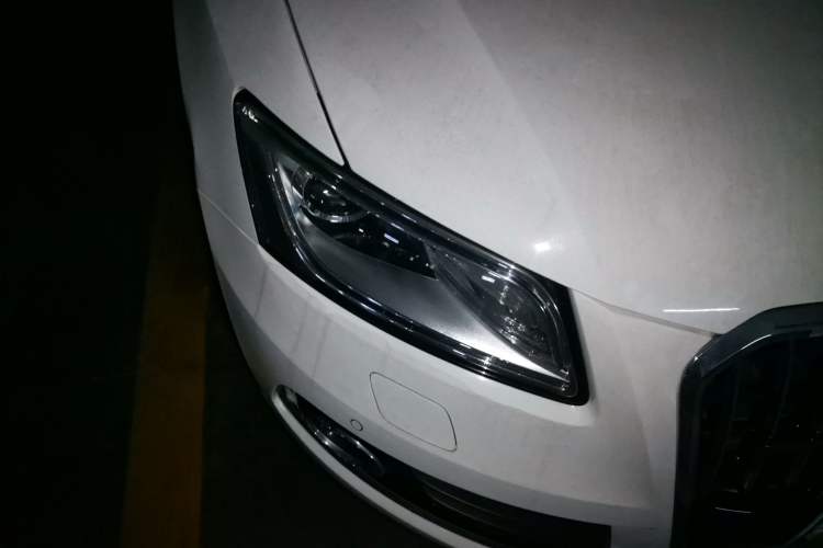Used Audi Q5 2017 40 TFSI Technology Edition Right Front Headlight