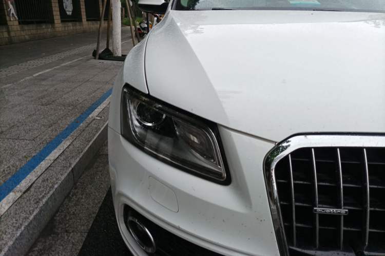 Used Audi Q5 2017 40 TFSI Ambition Edition Right Front Headlight