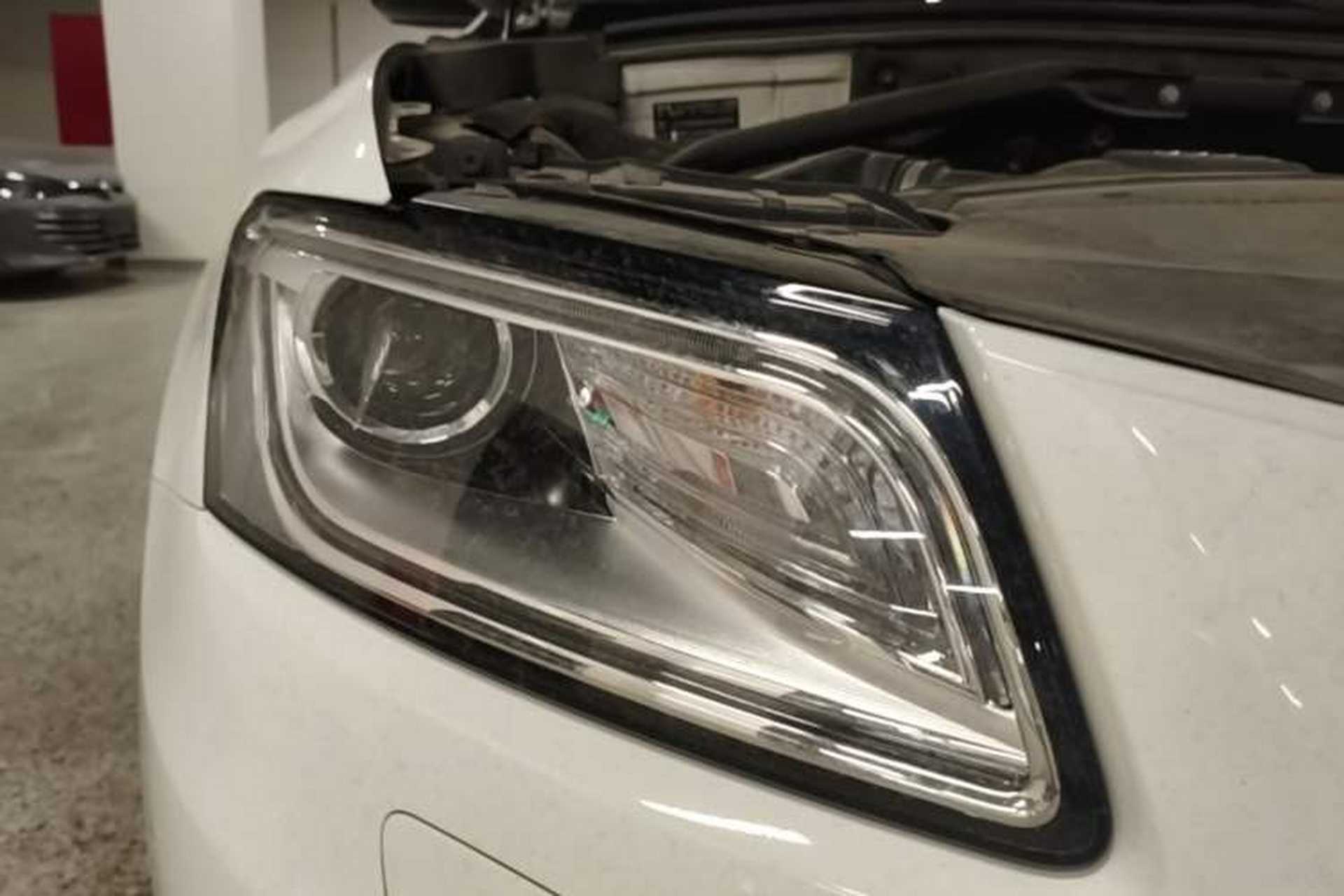 Used Audi Q5 2017 40 TFSI Ambition Edition Right Front Headlight