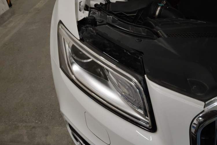 Used Audi Q5 2017 Plus 40 TFSI Ambition Model Right Front Headlight