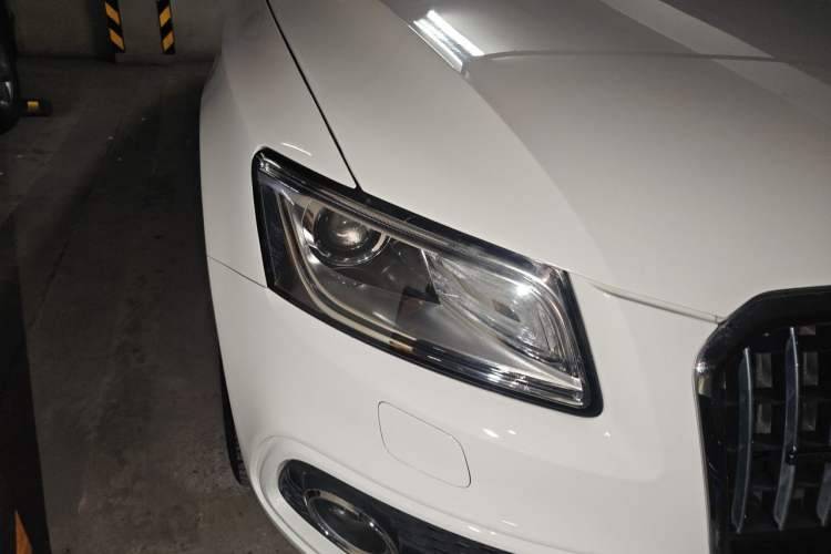 Used Audi Q5 2017 Plus 40 TFSI Ambition Model Right Front Headlight