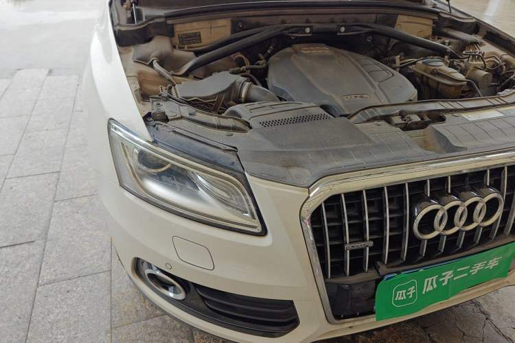 Used Audi Q5 2017 40 TFSI Technology Edition Right Front Headlight
