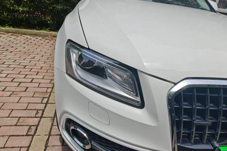 Used Audi Q5 2017 Plus 40 TFSI Ambition Model Right Front Headlight