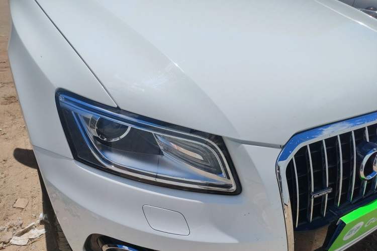 Used Audi Q5 2017 40 TFSI Ambition Edition Right Front Headlight