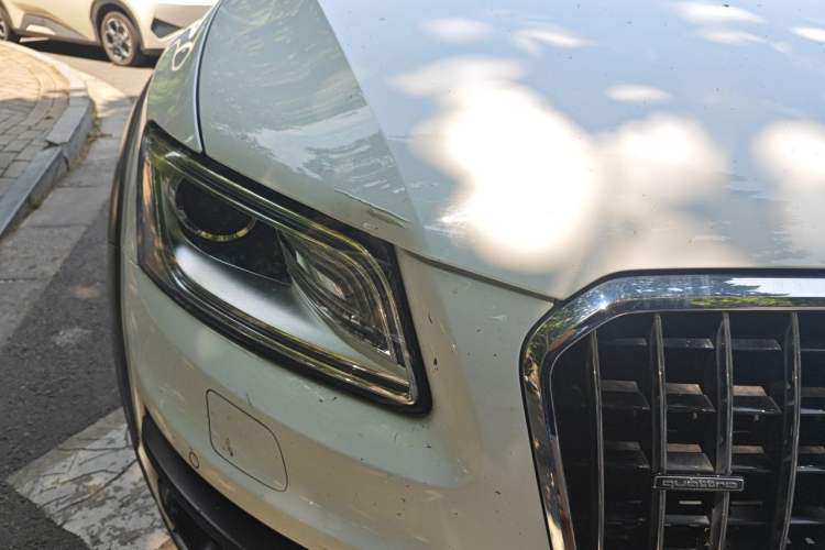 Used Audi Q5 2017 Plus 40 TFSI Comfort Model Right Front Headlight