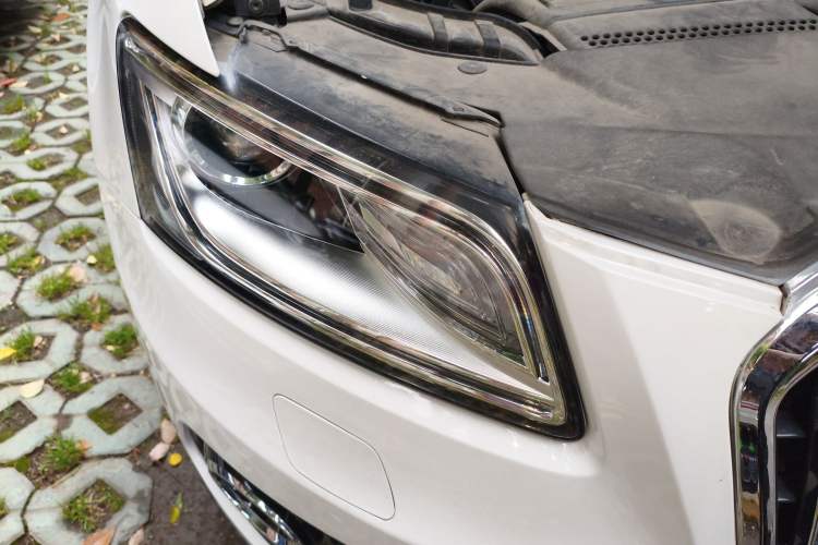 Used Audi Q5 2017 40 TFSI Ambition Edition Right Front Headlight