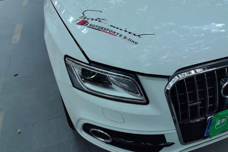 Used Audi Q5 2017 Plus 40 TFSI Ambition Model Right Front Headlight