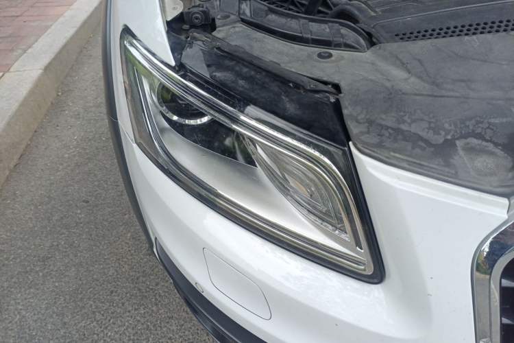 Used Audi Q5 2017 Plus 40 TFSI Technology Model Right Front Headlight