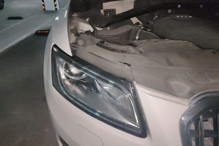 Used Audi Q5 2017 40 TFSI Ambition Edition Right Front Headlight